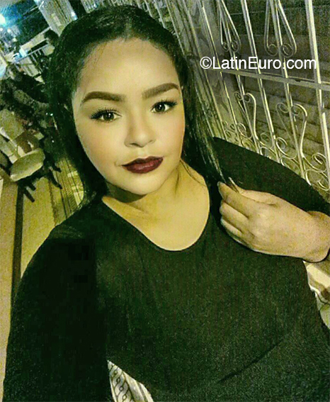 Date this delightful Colombia girl Sindy from Barranquilla CO26070