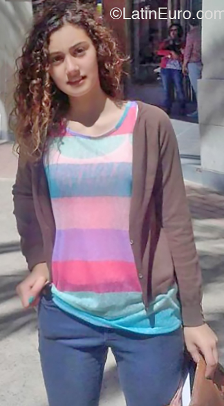Date this tall Argentina girl Victorina from Bueno Aires AR240