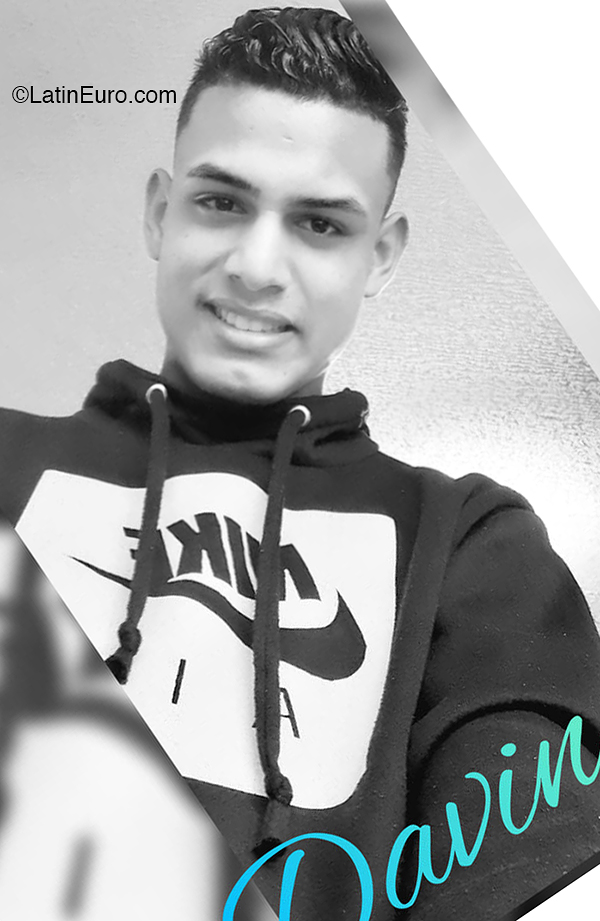 Date this charming Venezuela man Dave from Maracay VE2709