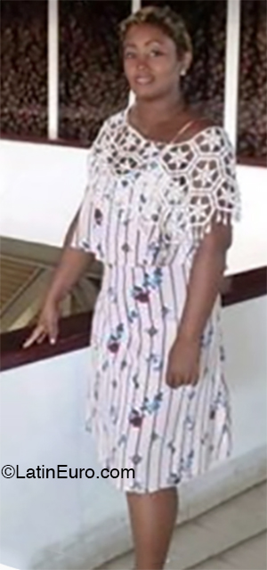 Date this georgeous Cuba girl Milesyis from Santiago de Cuba CU601