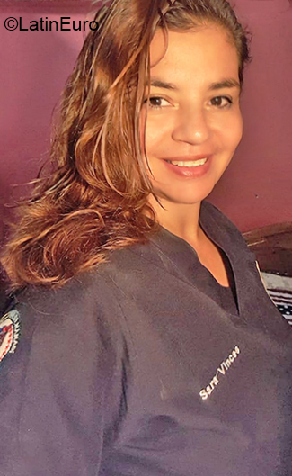 Date this pretty Ecuador girl Sara from Portoviejo EC376