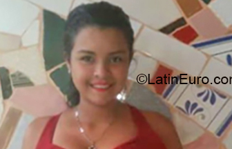 Date this georgeous Venezuela girl Arianny from Caracas VE2721