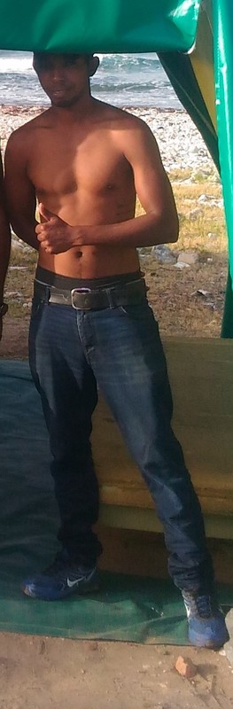Date this georgeous Cuba man Raudel from Santiago De Cuba CU610