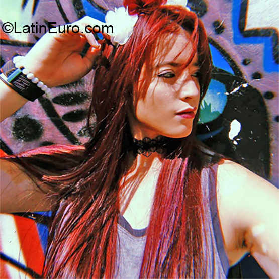 Date this delightful Colombia girl Manuela from Manizales CO26179