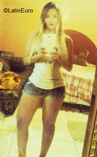 Date this georgeous Spain girl Mabeline from Valencia ES476