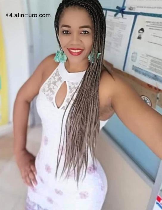 Date this charming Colombia girl Nenita from Villavicencio CO26222