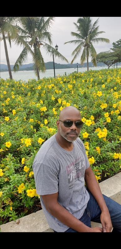 Date this nice looking United Arab Emirates man Martin from Atlanta AE58