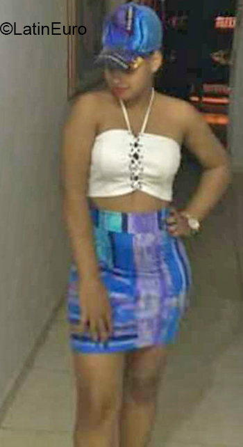 Date this exotic Dominican Republic girl Kim from Santo Domingo DO36545