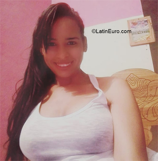 Date this passionate Venezuela girl Maria from Puerto Ordaz VE2798