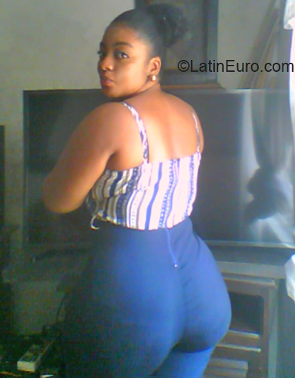 Date this sensual Colombia girl Eliany from Medellin CO26306