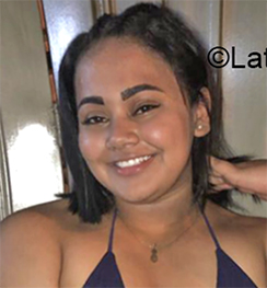 Date this sultry Colombia girl Natalia from La Union CO26358