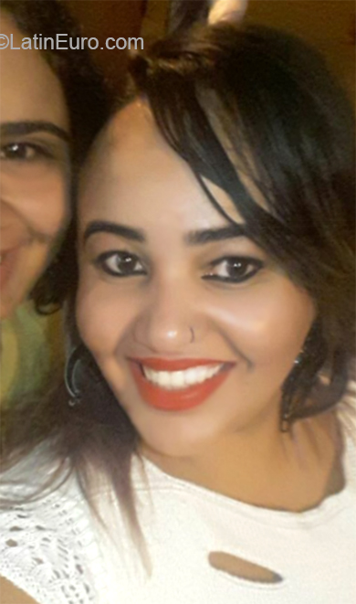 Date this foxy Brazil girl Amina from Teixeira de Freitas BR10970