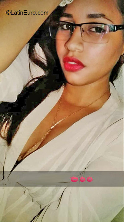 Date this happy Dominican Republic girl Solangel from Puerto Plata DO36773