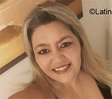 Date this charming Brazil girl Blondesingle from Jundiai BR11103