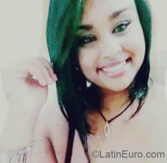 Date this delightful Brazil girl Isabela from Belo Horizonte BR10990