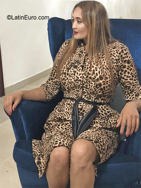 Date this sensual Dominican Republic girl Ana from Nagua DO37092