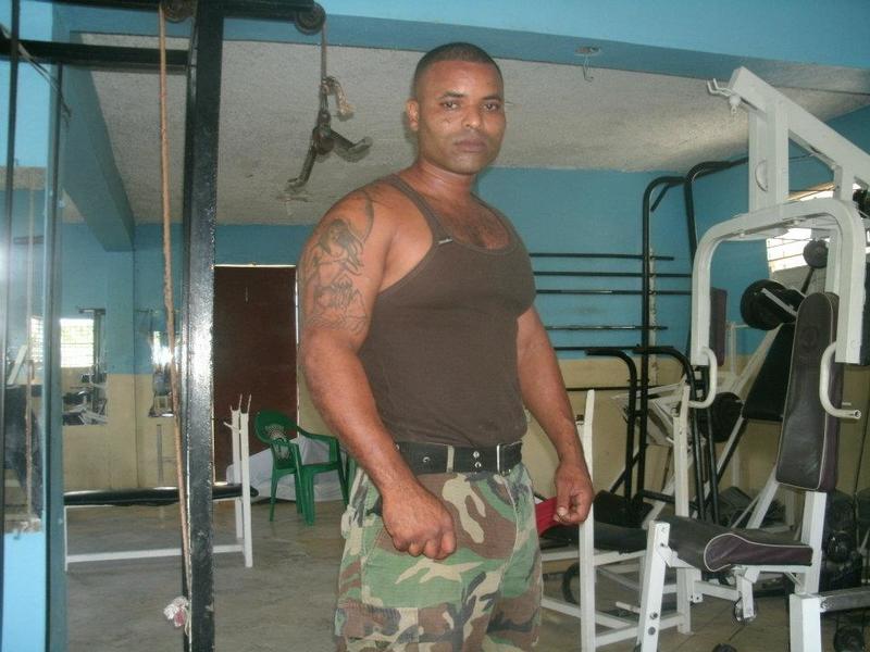 Date this lovely Dominican Republic man Manuel from sonto domingo oeste IL32