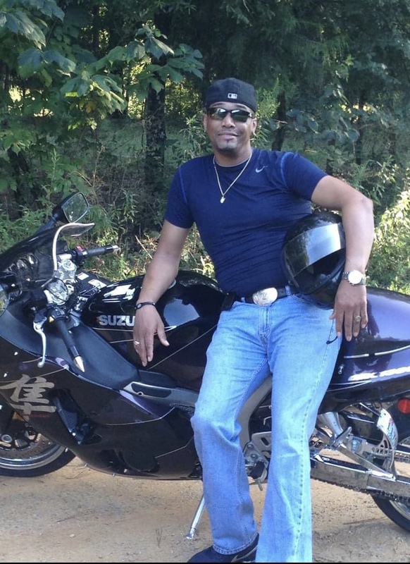 Date this athletic United States man Ram from Houston US20635