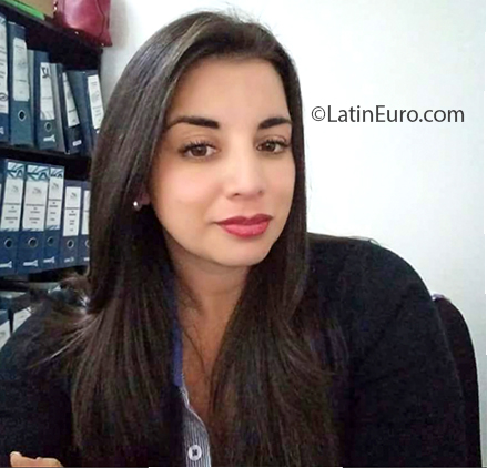 Date this young Colombia girl Violeta from Cartagena CO26905