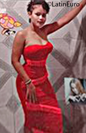 Date this sultry Brazil girl Dreh from Ariquemes BR11072