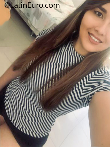 Date this exotic Bhutan girl Lopez from hajnjdtun BO62