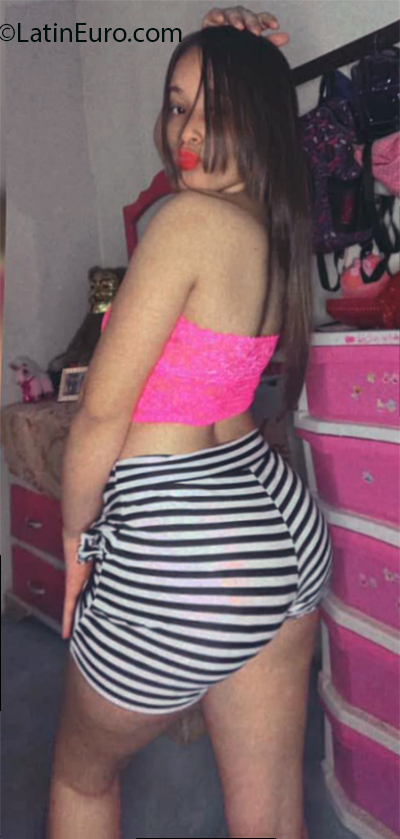 Date this hot Dominican Republic girl Fran from Santiago DO37764