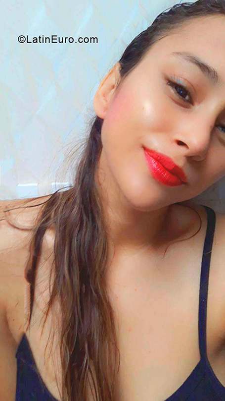 Date this athletic Venezuela girl Dayana from Magangue VE3120