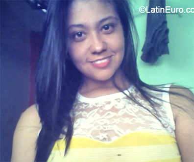 Date this hard body Venezuela girl Mery from Ciudad Bolivar VE3144