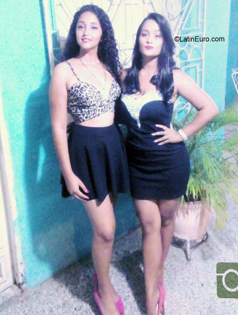 Date this tall Venezuela girl Loreany from Cabimas VE3151