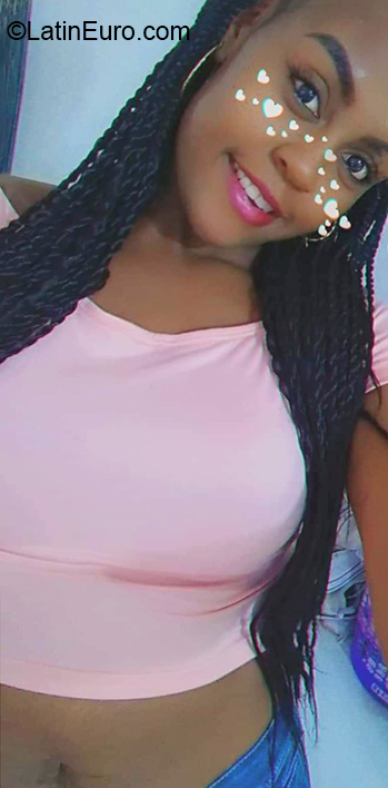 Date this fun Colombia girl Luisa from Cali CO27232