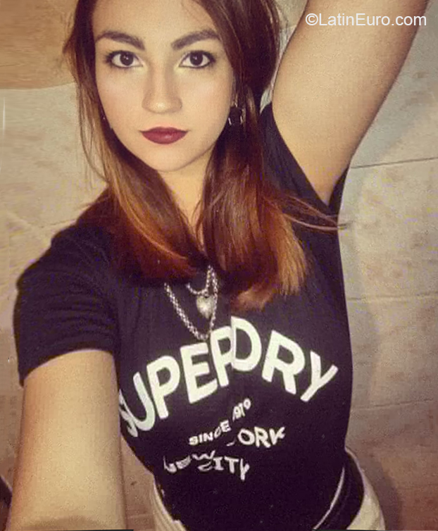 Date this tall Argentina girl Candela from Mendoza AR396