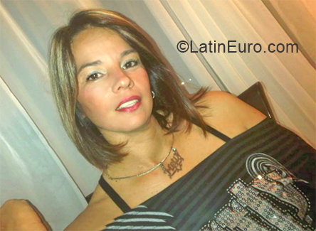 Date this georgeous Venezuela girl Melisa from Barquisimeto VE3193