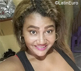 Date this gorgeous Brazil girl Katarina from Canoa Quebrada BR11131