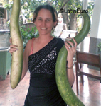 voluptuous Cuba girl Shey from Cienfuegos CU691