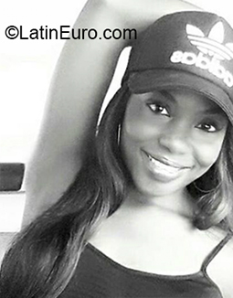 Date this georgeous Colombia girl Kidy from Cali CO27671