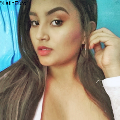 Date this charming Nicaragua girl Stefany from Managua NI244
