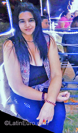 Date this gorgeous Venezuela girl Anny from Puerto la Cruz VE3326