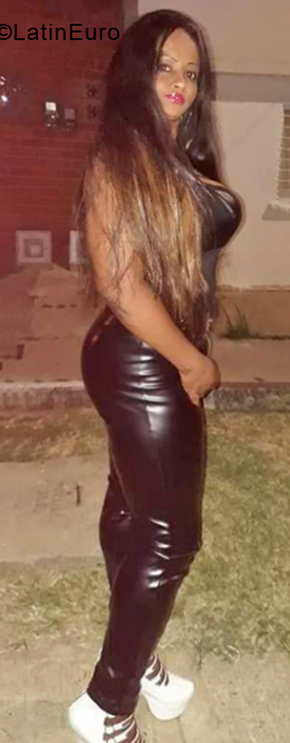 Date this beautiful Colombia girl Zora from Cali CO28083