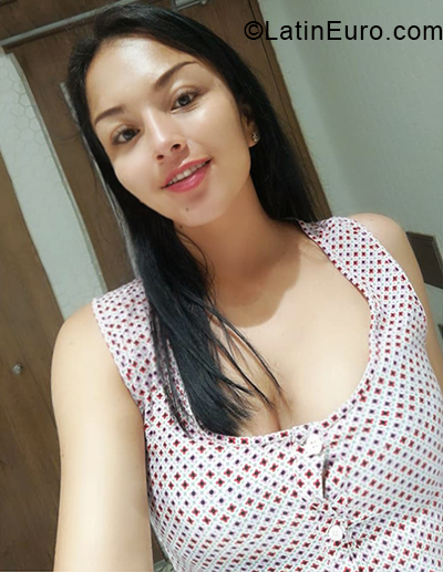 Date this charming Colombia girl Kathy from Bogota CO28103