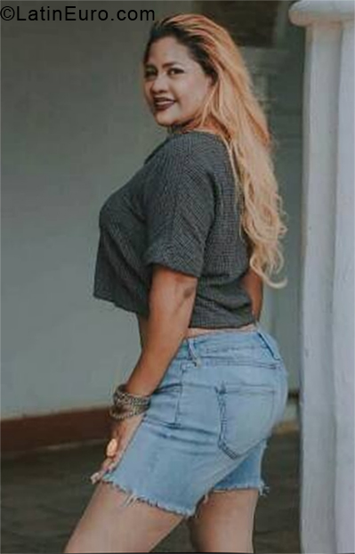 Date this cute Venezuela girl Lismery from Coro VE3366