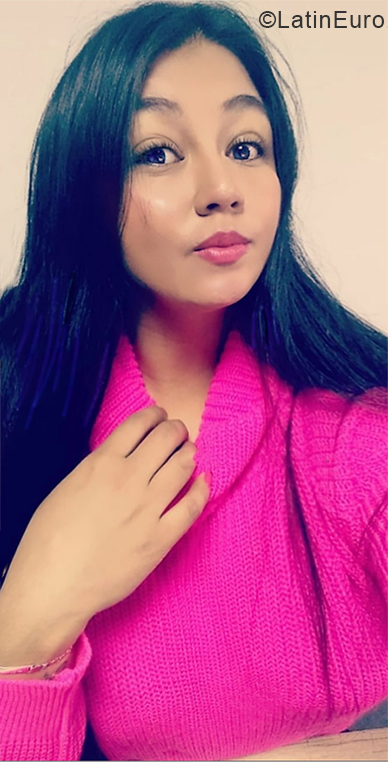 Date this funny Colombia girl Lorena from Bogota CO28261