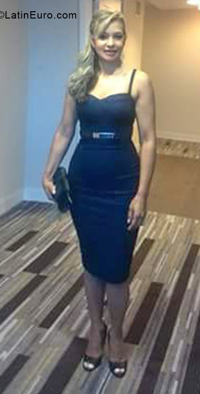 Date this funny Colombia girl Maria from Bogota CO28266