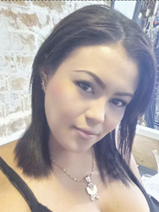 Date this sultry Ecuador girl Lorenis from Quito EC577