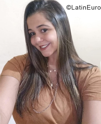 Date this sultry Brazil girl Sara from Senhor do Bonfim BR11218
