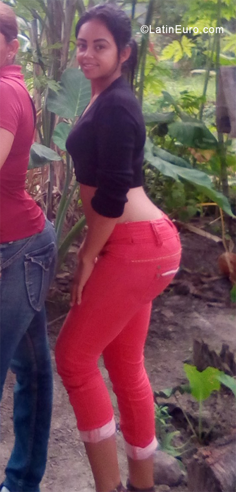 Date this passionate Venezuela girl Jennifer from Ciudad Bolivar VE3409