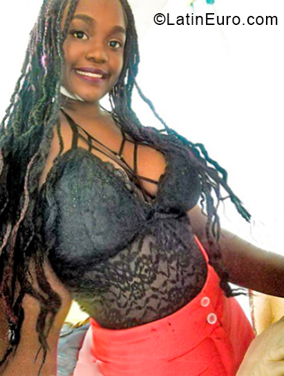 Date this funny Colombia girl Melissa from Cali CO28444
