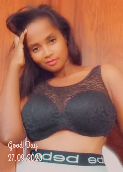 Date this hard body Dominican Republic girl Claudia Anyelina from Santiago DO38705