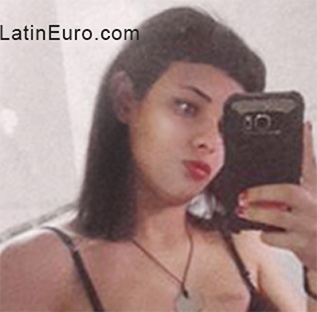 Date this happy Argentina girl Karen from Buenos Aires AR533