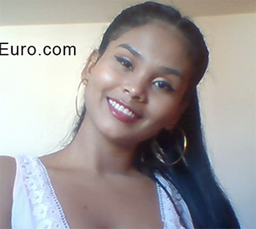 Date this hot Colombia girl Luisa from Pereira CO28554