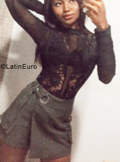 Date this tall Colombia girl Lia from Cali CO28564